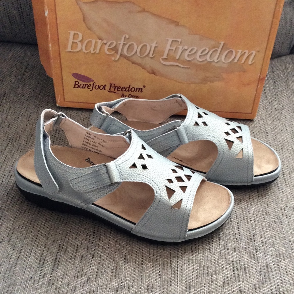 Barefoot Freedom Sparrow Leather Sandals Size 7